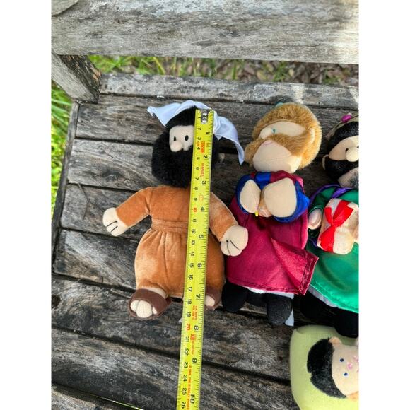 Vintage DMCP Plush Nativity Set - Picture 11 of 15